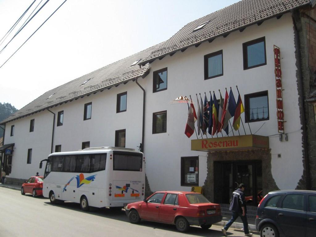 Pensiunea Rosenau Risnov Bagian luar foto